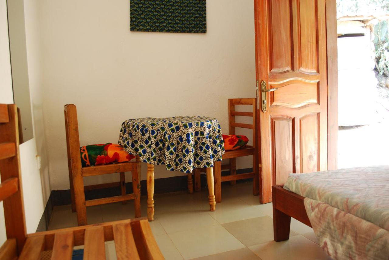 Crater Bay Cottages Kabale ภายนอก รูปภาพ