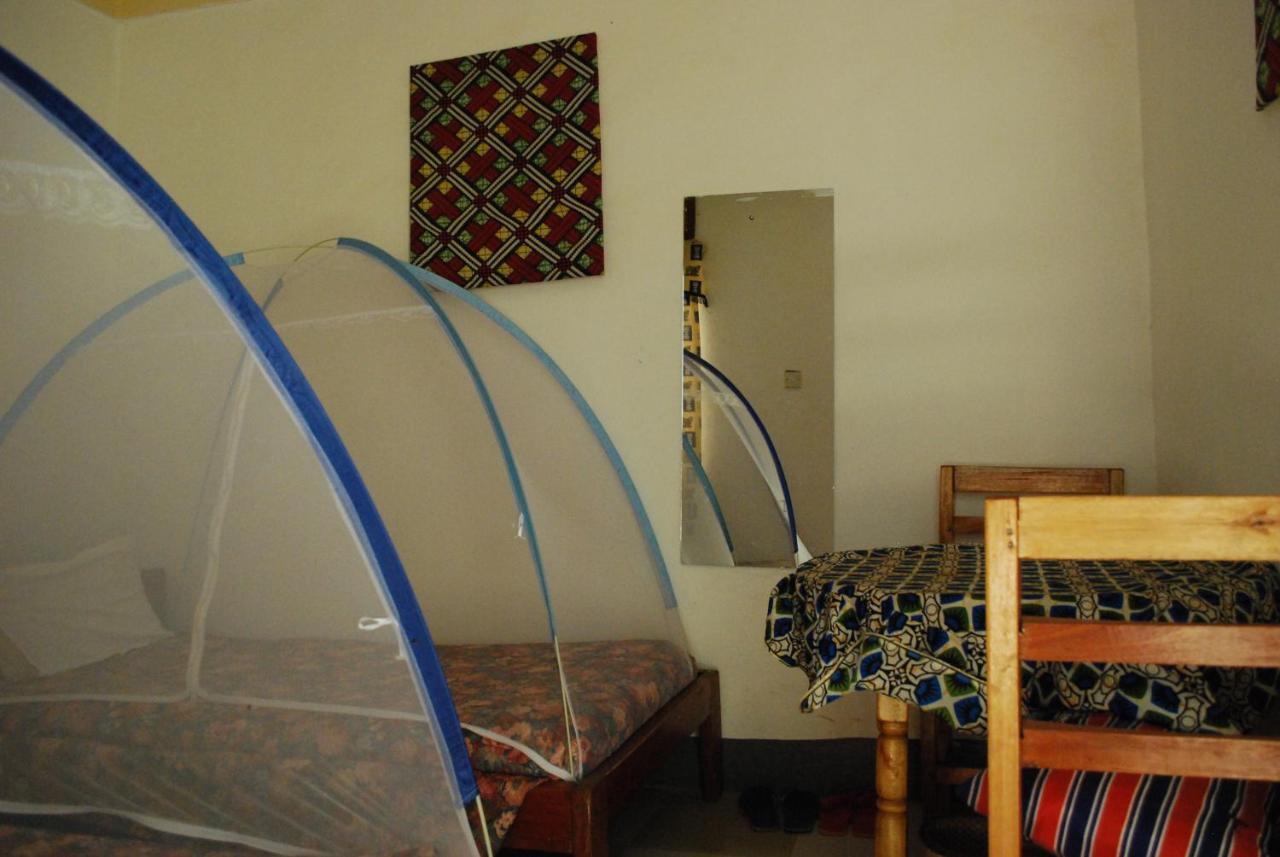 Crater Bay Cottages Kabale ภายนอก รูปภาพ