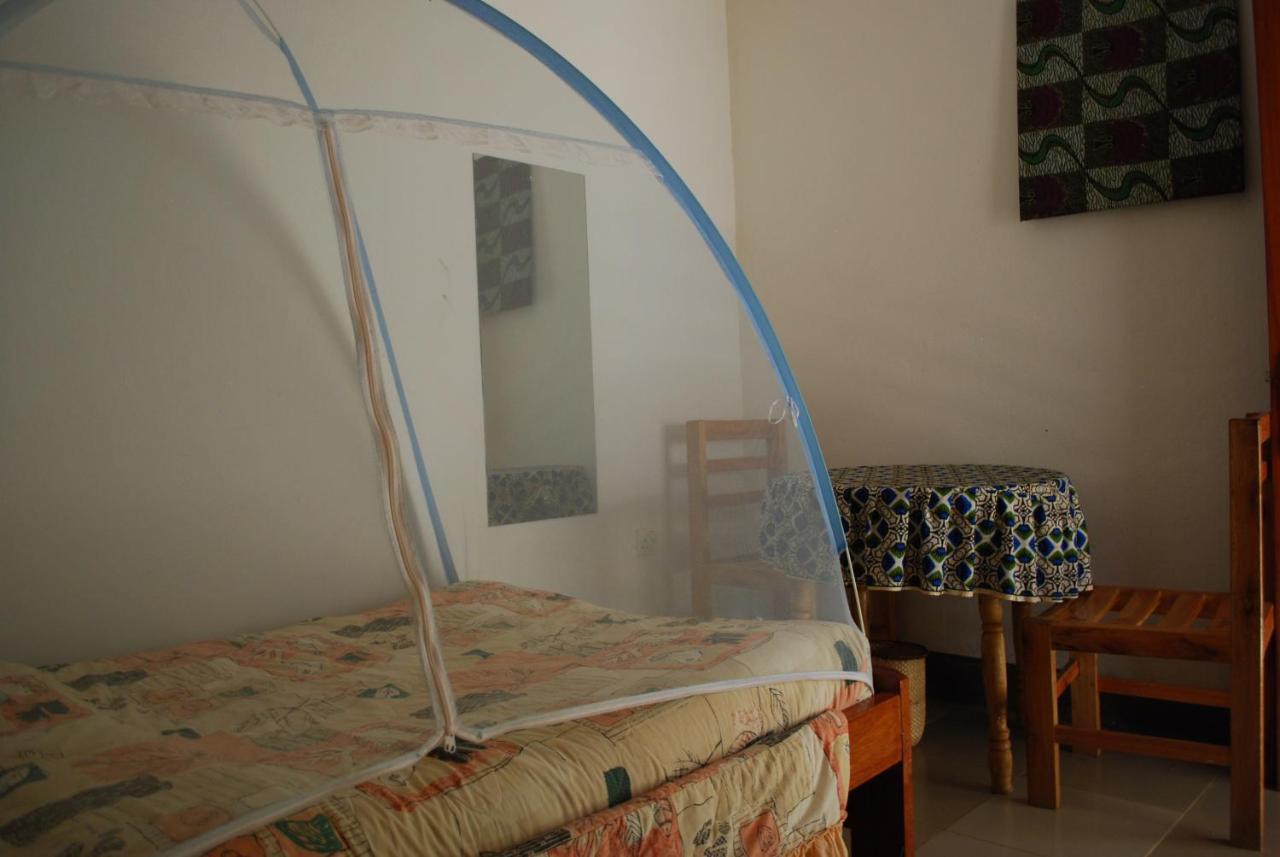 Crater Bay Cottages Kabale ภายนอก รูปภาพ