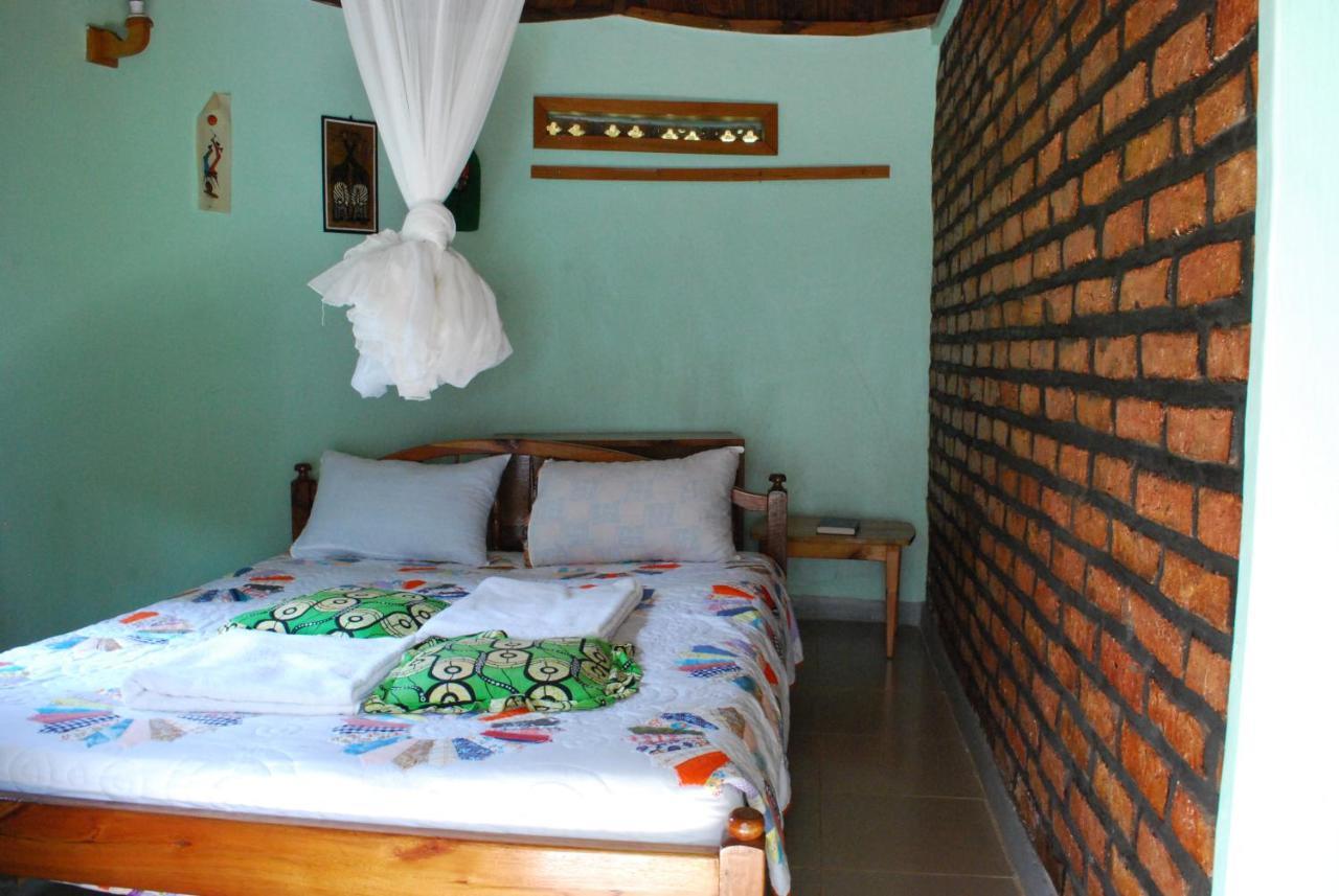 Crater Bay Cottages Kabale ภายนอก รูปภาพ